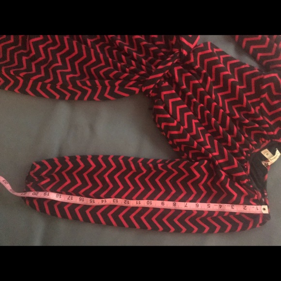 Dress - Picture 7 of 8